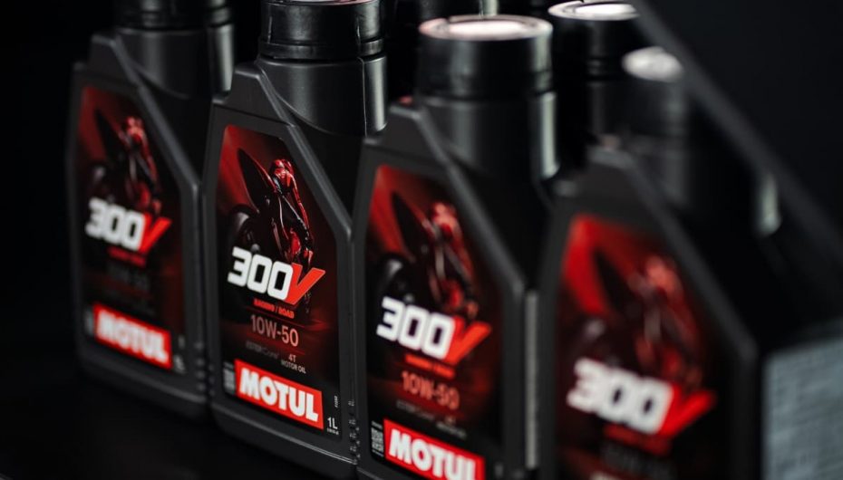 โมตุล บุกตลาดน้ำมันเครื่องไทย ส่ง MOTUL 300V ลงสนาม ก้าวข้ามขีดจำกัดของขุมพลังและสมรรถนะด้วยเทคโนโลยี ESTER Core® เจาะกลุ่มมอเตอร์สปอร์ต