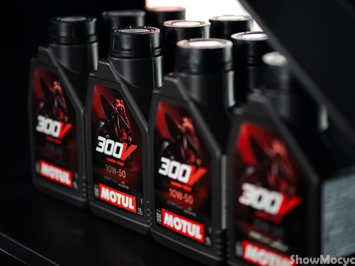 MOTUL 300V